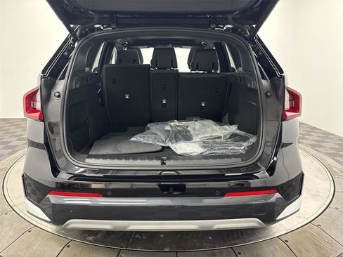 Used 2025 BMW X1 xDrive28i w/ Technology Package AWD/4WD image 21