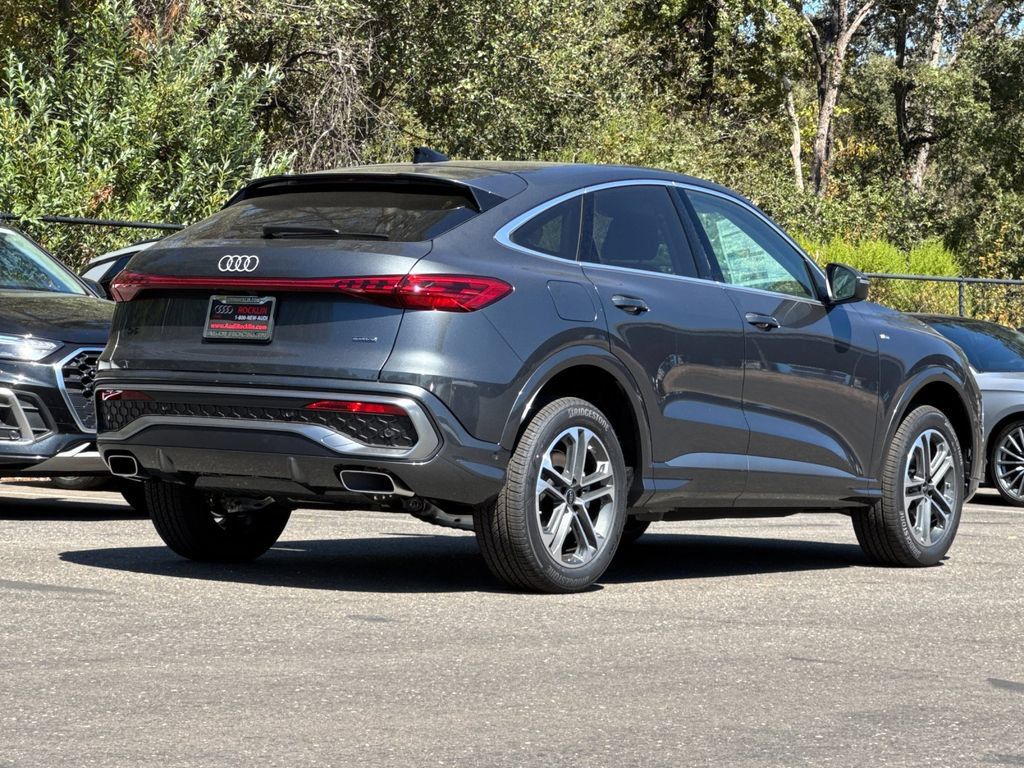 New 2026 Audi Q5 Premium AWD/4WD image 5
