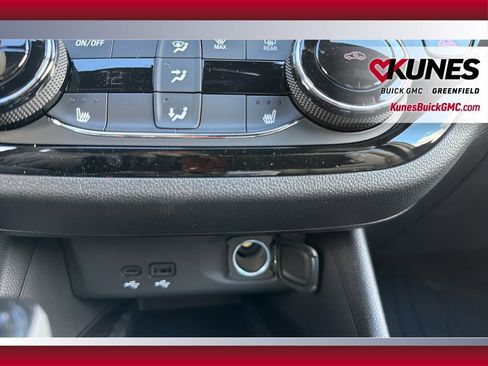 New 2026 Buick Envista Sport Touring w/ Convenience I Package FWD image 29