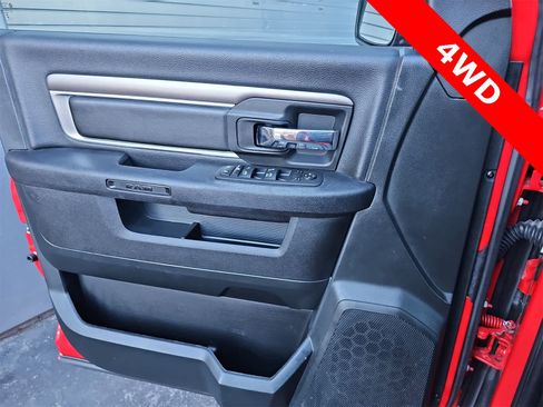 Used 2024 RAM 1500 Classic Warlock image 26