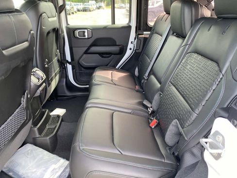 New 2026 Jeep Wrangler Unlimited Sport AWD/4WD image 9