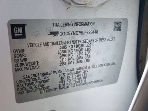 Used 2020 Chevrolet Silverado 2500 LT w/ Convenience Package image 31