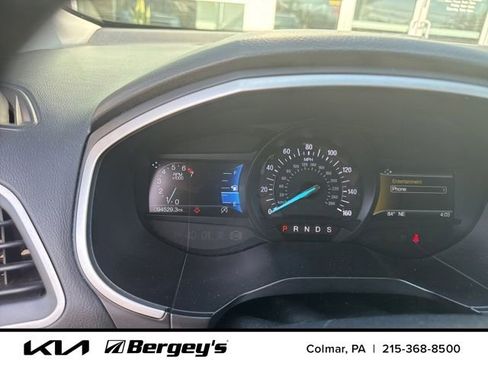 Used 2019 Ford Edge SEL w/ Equipment Group 201A FWD image 12