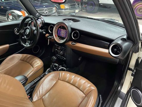 Used 2014 MINI Cooper S FWD image 10