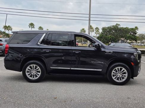 Used 2023 GMC Yukon SLT image 8