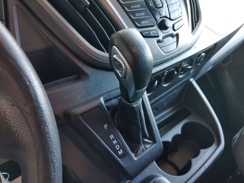 Used 2019 Ford Transit 250 148 Medium Roof RWD image 22