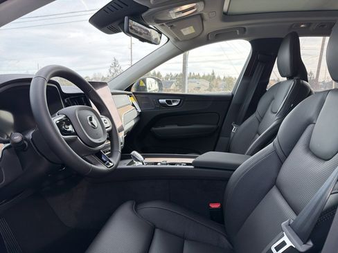 New 2026 Volvo XC60 B5 Ultra w/ Climate Package image 11