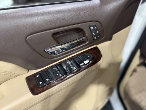 Used 2013 GMC Sierra 3500 Denali image 12