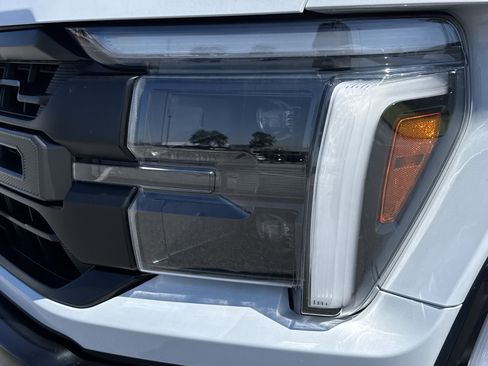 Used 2025 Ford F150 Raptor AWD/4WD image 6