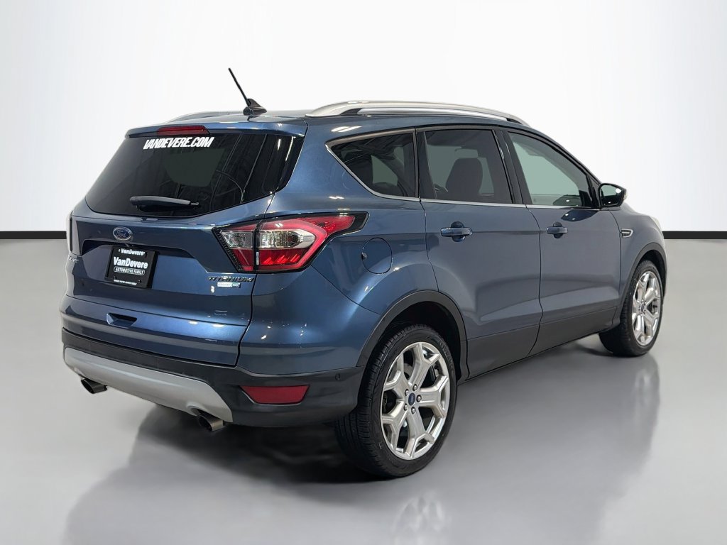 Used 2018 Ford Escape Titanium w/ Ford Safe & Smart Package AWD/4WD image 9