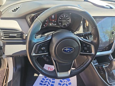 Used 2022 Subaru Outback Premium AWD/4WD image 15