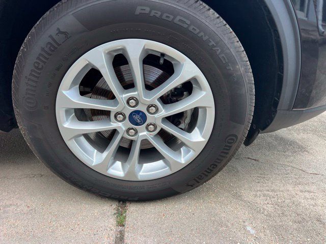 Used 2022 Ford Escape SE w/ Convenience Package AWD/4WD image 5
