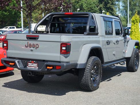 Used 2022 Jeep Gladiator Mojave w/ LED Lighting Group AWD/4WD image 5