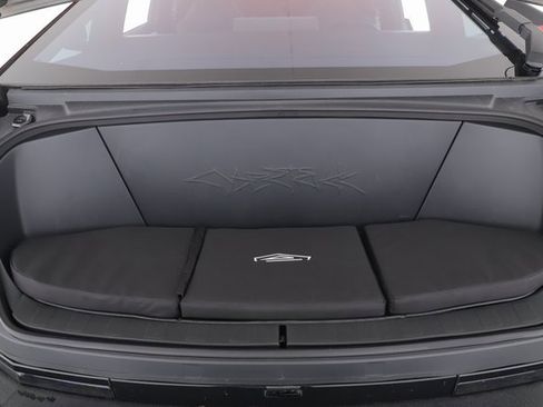 Used 2024 Tesla Cybertruck AWD Crew Cab image 15