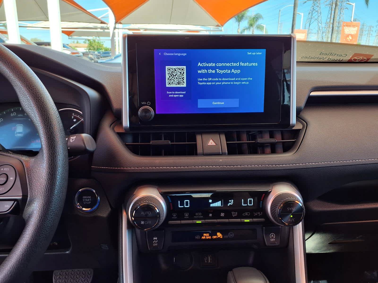 Certified 2025 Toyota RAV4 XLE w/ Convenience Package FWD image 24