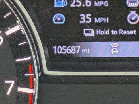 Used 2018 Nissan Altima 2.5 SR w/ SR Midnight Edition FWD image 27