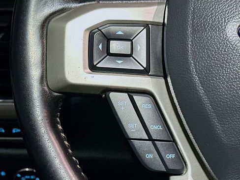 Certified 2022 Ford F250 Lariat w/ Lariat Ultimate Package AWD/4WD image 36