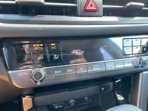 Used 2026 Kia Seltos EX w/ EX Sunroof Package image 47