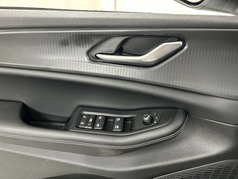 New 2026 Jeep Grand Cherokee L 4WD image 12