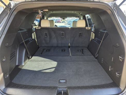 Used 2023 Chevrolet Traverse LS w/ Safety Package image 27