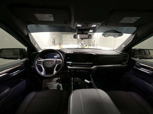 Certified 2025 Chevrolet Silverado 1500 RST w/ Rally Edition AWD/4WD image 21