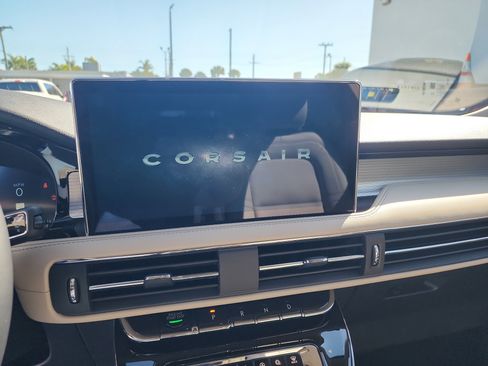 New 2026 Lincoln Corsair Premiere image 40