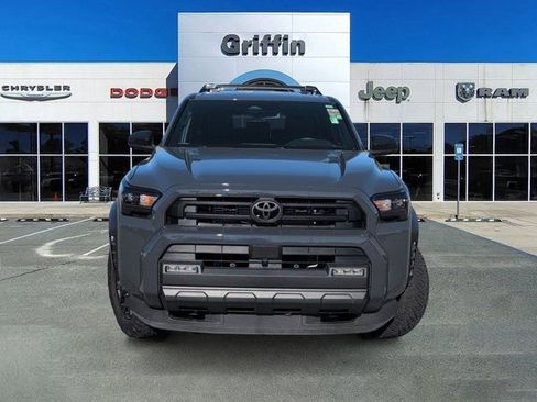 Used 2025 Toyota 4Runner SR5 image 12