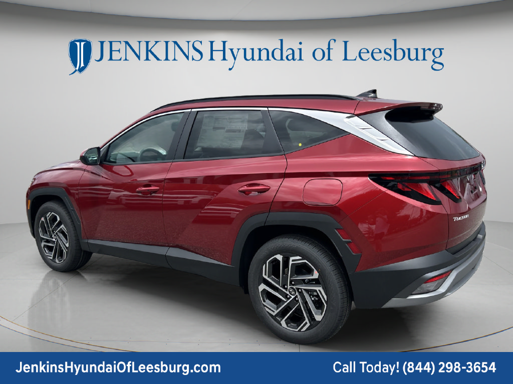 Certified 2025 Hyundai Tucson Limited AWD/4WD image 7