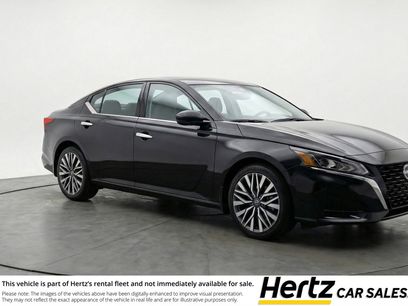 Used 2025 Nissan Altima 2.5 SV