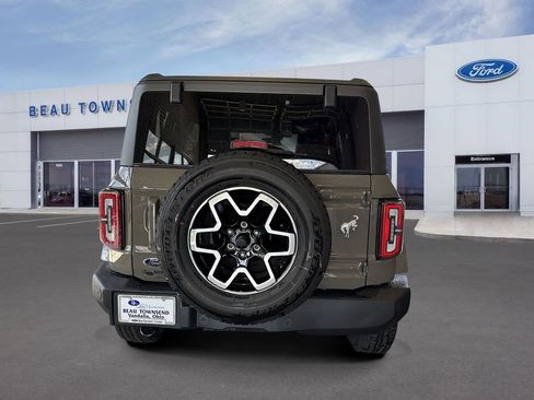 New 2025 Ford Bronco Outer Banks image 4