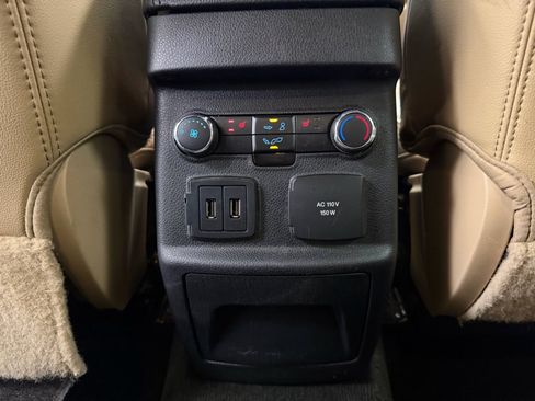 Used 2016 Ford Explorer Limited image 17