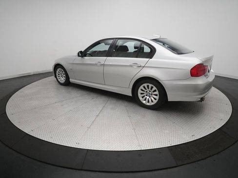Used 2009 BMW 328i xDrive Sedan image 12