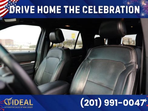 Used 2018 Ford Explorer Limited FWD image 17