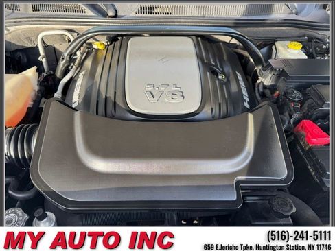 Used 2010 Jeep Commander Sport w/ Sun/Sound Group image 27