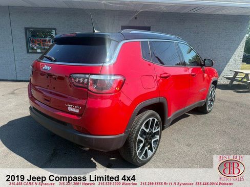 Used 2019 Jeep Compass Limited w/ Advanced Safety Group AWD/4WD image 3