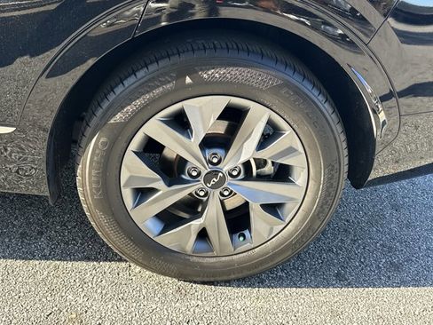 Used 2023 Kia Sportage SX image 24