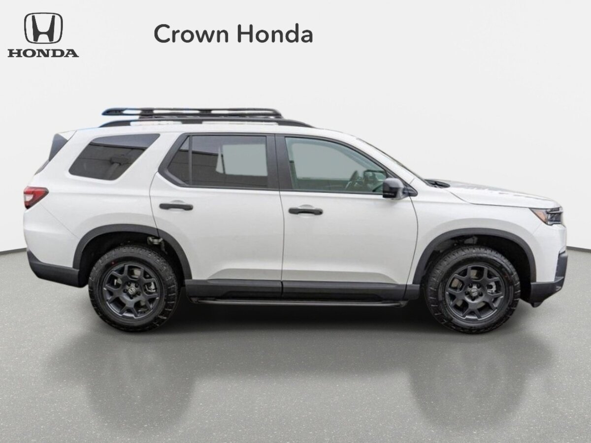 New 2026 Honda Pilot TrailSport image 6