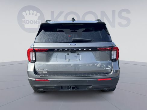 New 2026 Ford Explorer Active image 5