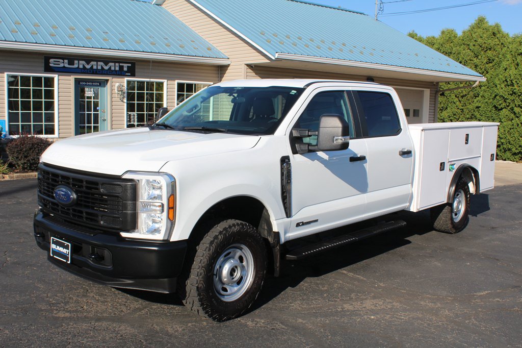Used 2025 Ford F250 XL w/ XL Off-Road Package AWD/4WD image 1