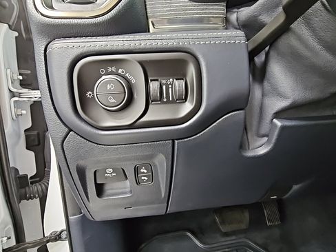 Used 2021 RAM 1500 Limited image 29