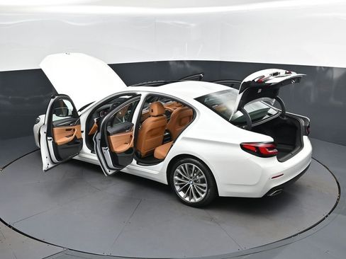 Certified 2023 BMW 530i w/ Convenience Package RWD image 47
