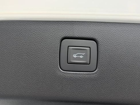 New 2026 Buick Envista Avenir FWD image 6