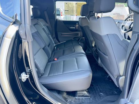 Used 2025 GMC Hummer EV 3X AWD/4WD image 29