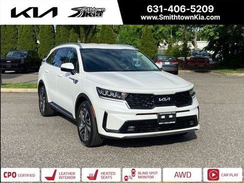 Certified 2023 Kia Sorento EX AWD/4WD image 1