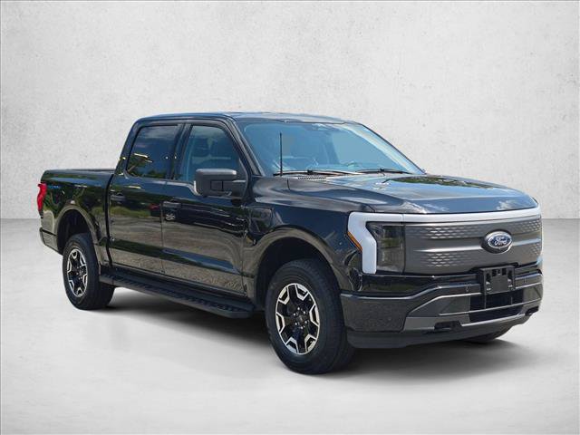 Used 2023 Ford F150 Lightning XLT w/ Max Trailer Tow Package AWD/4WD image 3