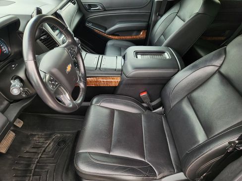 Used 2020 Chevrolet Tahoe Premier AWD/4WD image 8