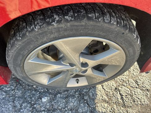 Used 2012 Toyota Camry SE image 10