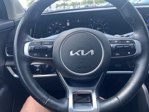 Certified 2025 Kia Sportage SX AWD/4WD image 14