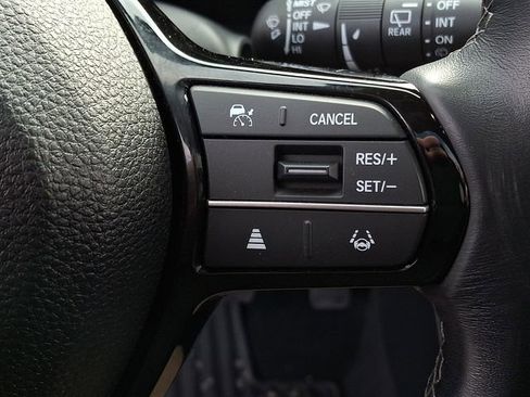 Used 2024 Honda Civic EX-L image 22