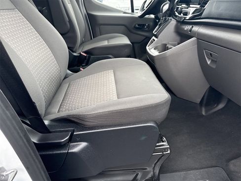 Used 2023 Ford Transit 350 XLT image 13